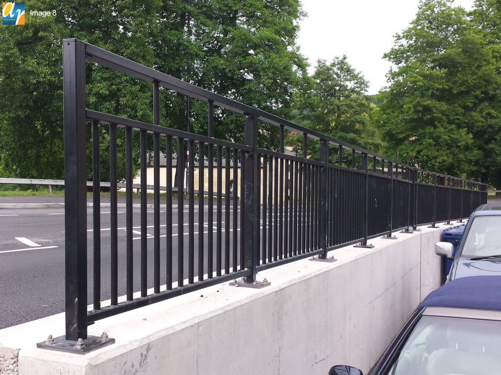 P4 parapet galvanised and polyester powder coated