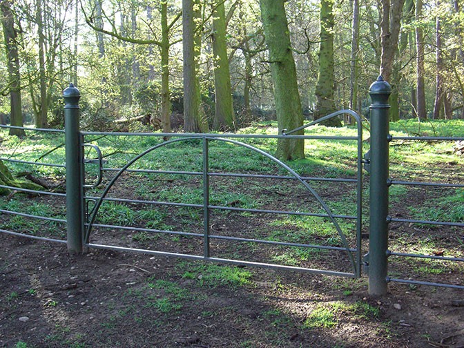 galvanized and polyester powder coated mild steel estate railings which are complaint with BS 1722 Part 9