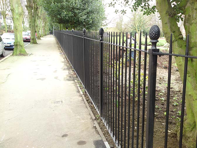 galvanized and powder coated mild steel decorative vertical bar railings which are complaint to BS 1722 Part 9.