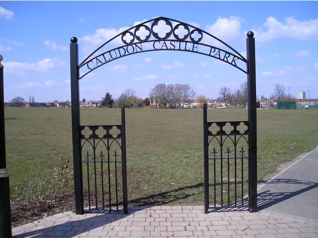 Caludon Castle decorative archway