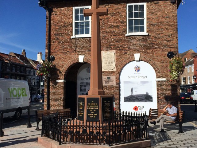 Galvanised and powder coated memorial railings