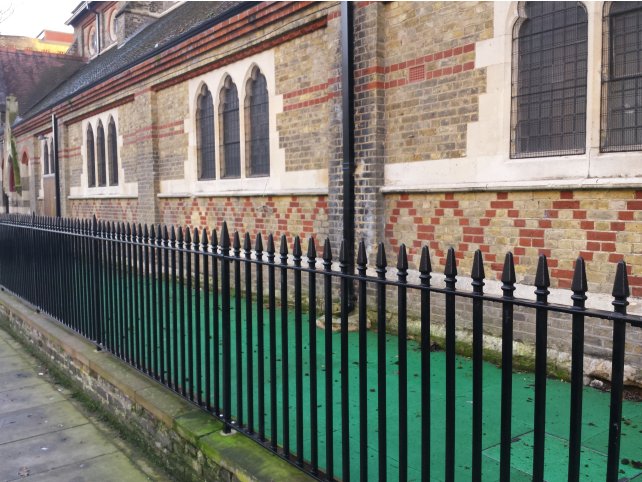 Mild steel galvanised and powder coated Kennington style railings