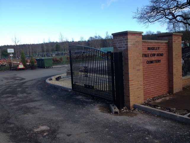 mild steel galvanized and powder coated decorative gates