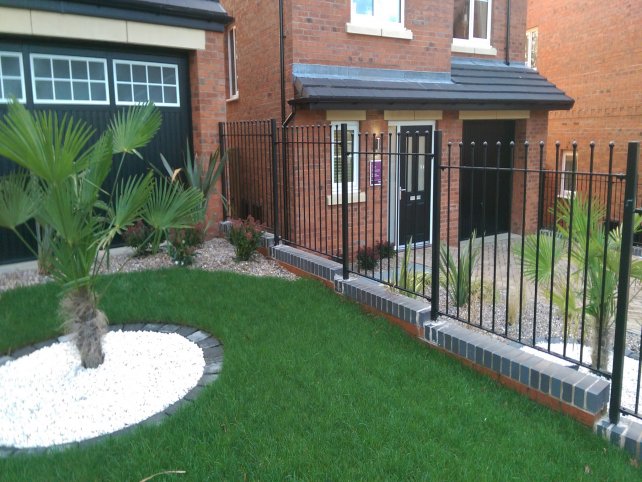 mild steel galvanized and powder coated Vertical Bar Ball top railings