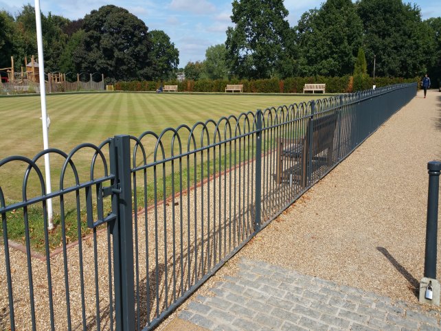 interlaced bow Top railings and gate mild steel galvanized and powder coated