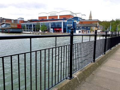 Parapet installed at Brayford Wharf to prevent people from falling in the water