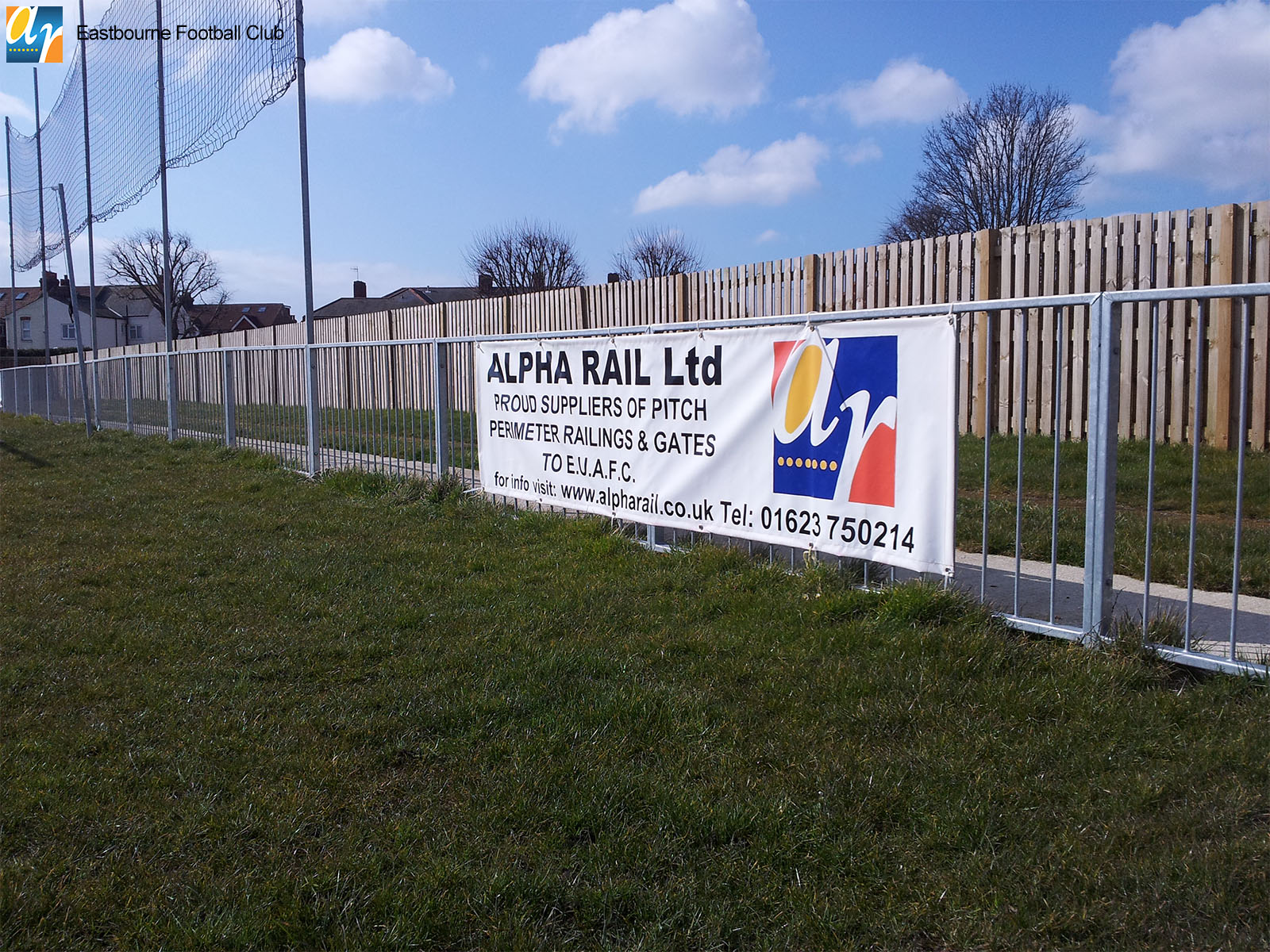 Metal sports pitch barrier