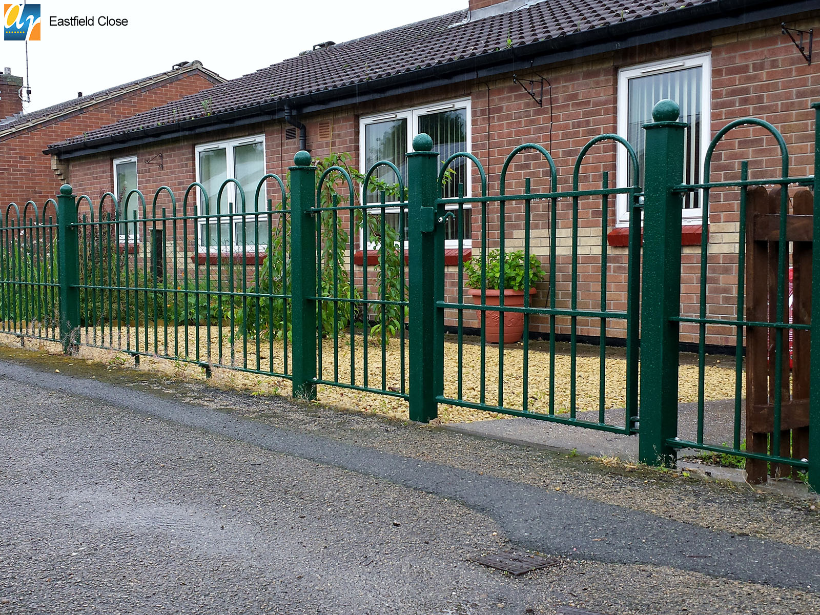 Eastfield Close metal railings and gates